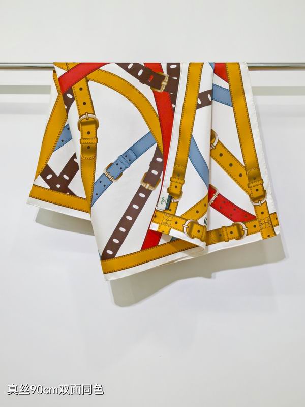 Fendi silk Scarf 90X90cm E020506